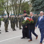 9d. Od lewej ks. Dariusz Łapiński, Tomasz Cebeliński i Waldemar Wieczorek.jpg