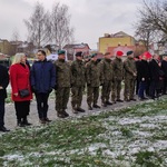 5. Przedstawiciel rządu , samorządów, służb mundurowych i jednostek.jpg